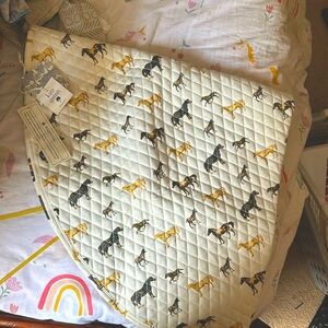 Kate Quinn Horse Themed Round Quilt Play Mat